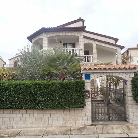 Holiday Homes In Istrien 36141 * ポレッチ